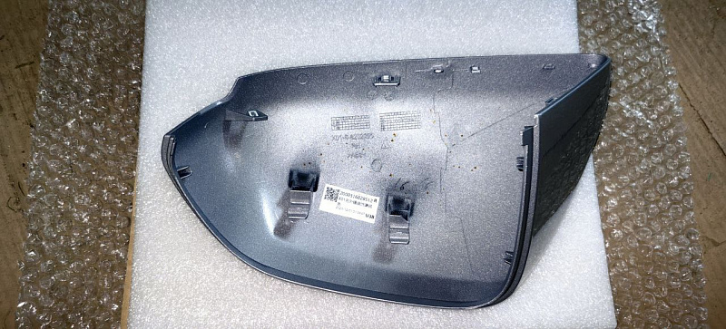 Накладка зеркала правая черная LIXIANG L8 L9