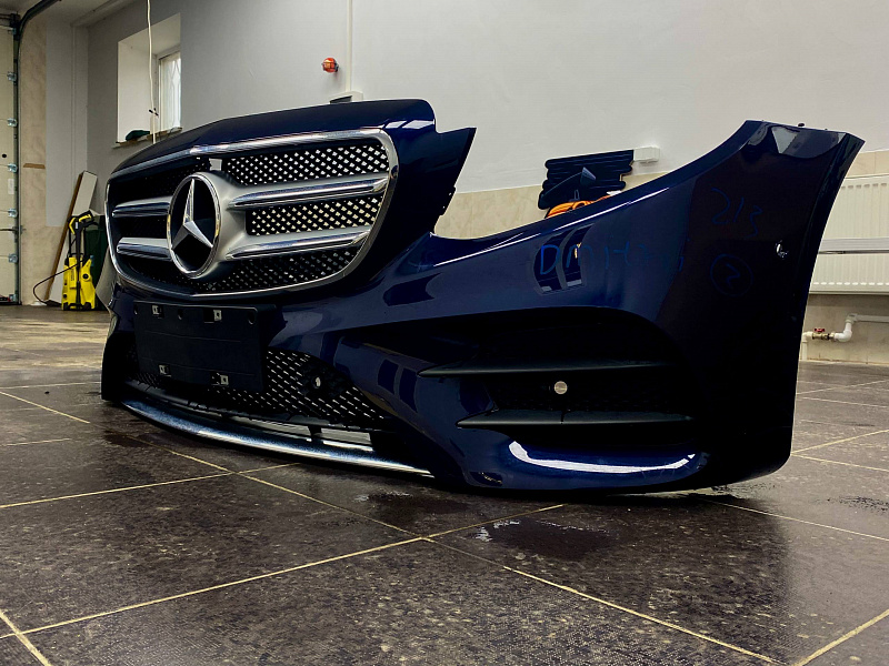Бампер передний Mercedes-Benz E-Class W213 AMG синий