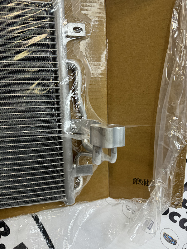 Радиатор кондиционера GEELY COOLRAY