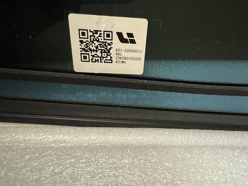 Лобовое стекло LIXIANG L9 MAX