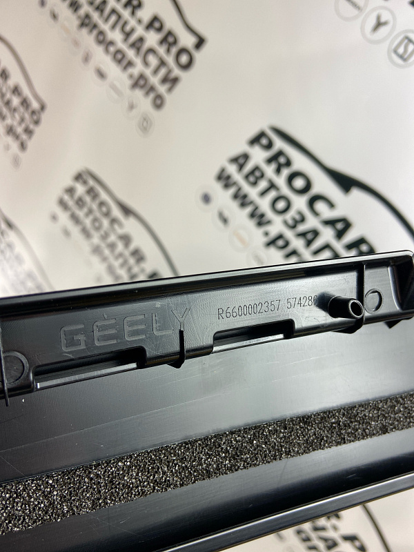 Накладка двери задняя правая GEELY TUGELLA