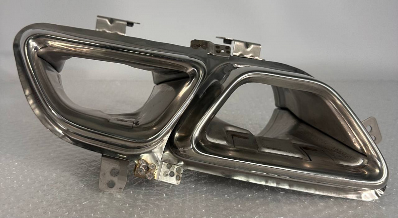Насадка глушителя задняя правая CHANGAN UNI-T новая оригинал