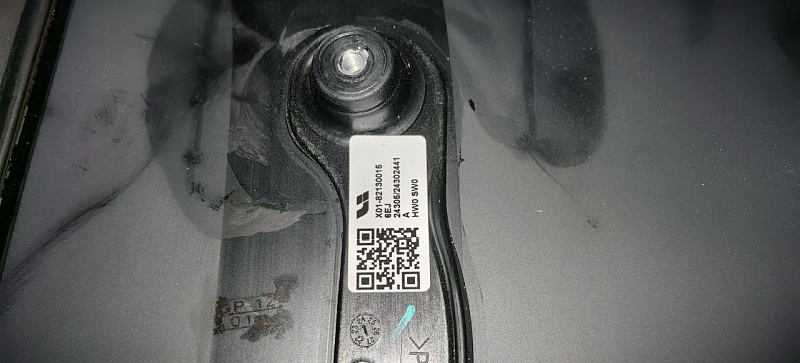 Стекло переднее панорамной крыши LIXIANG L9 MAX