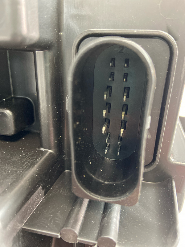 Фара правая GEELY TUGELLA