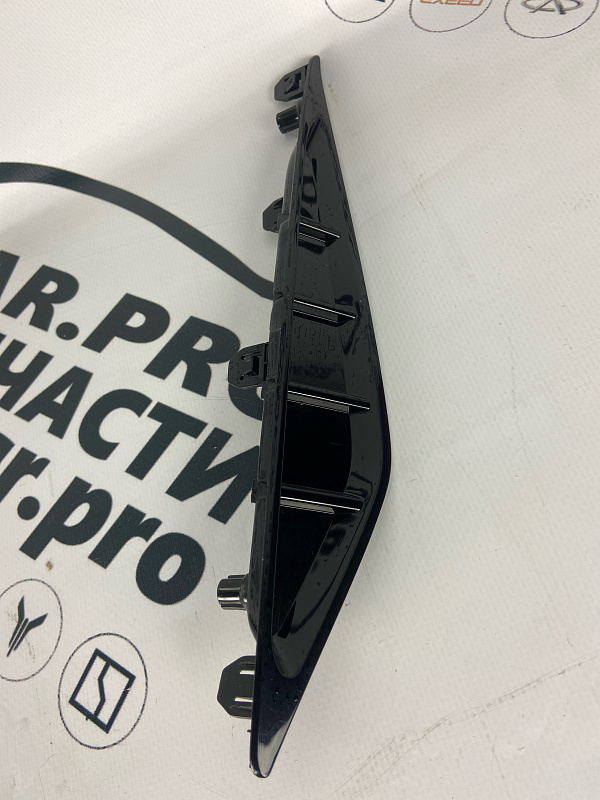 Накладка на бампер правая CHANGAN UNI-K