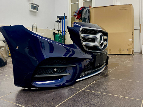 Бампер передний Mercedes-Benz E-Class W213 AMG синий