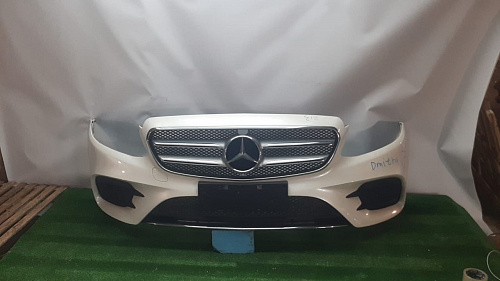 Бампер передний в сборе MERCEDES-BENZ W213 белый E-Klasse AMG