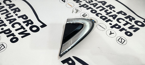 Накладка передней левой двери GEELY COOLRAY