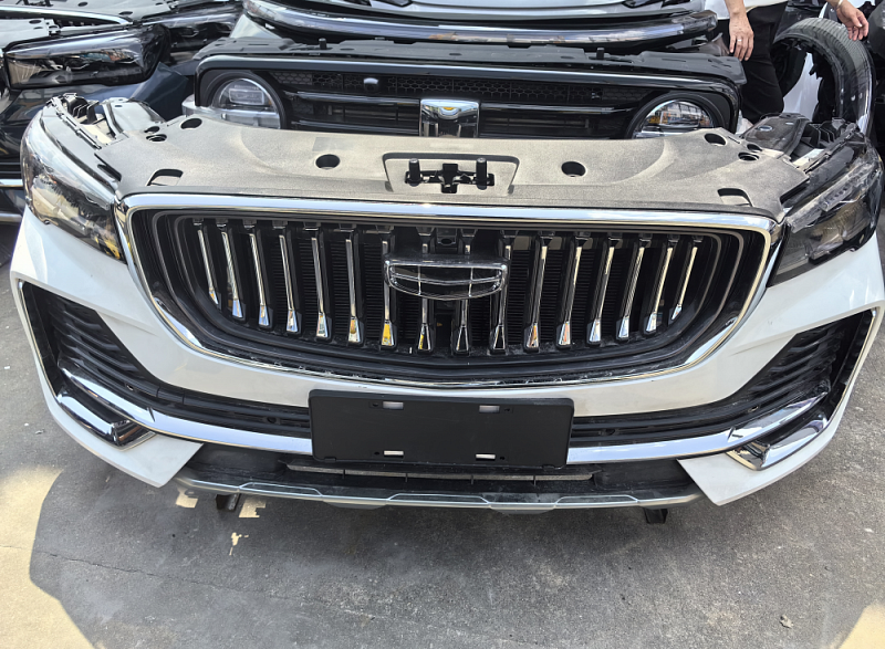 Ноускат Geely Monjaro